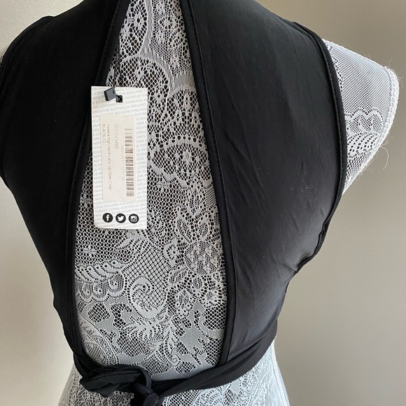 Boohoo Black Crop Top - Picture 5 of 8